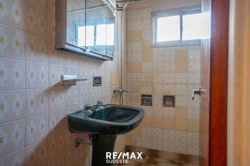 Imagen 8 de 23 de Casa 2 Dormitorios Con Departamento Y Quincho