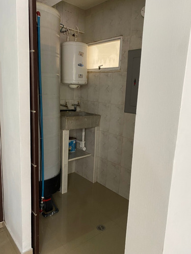 Imagen 10 de 15 de Vendo Hermoso Apartamento, Listo Para Habitar.
