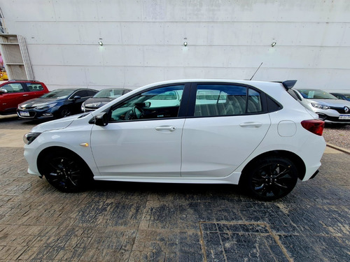 Imagen 25 de 25 de Nuevo Chevrolet Onix Rs 2023 1.0 Tur Color Manual 0km Smar6