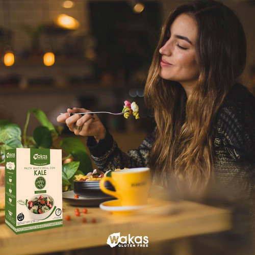Imagen 4 de 8 de Pasta Fusilli Multicereal Con Kale Wakas Fideos Proteicos