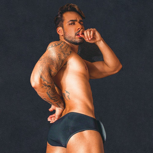 Imagem 2 de 2 de Cueca Elefante Garota Veneno
