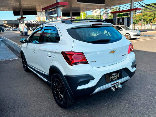 Chevrolet Onix 1.4 MPFI ACTIV 8V