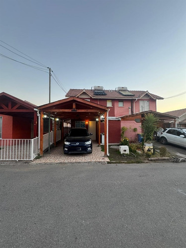 Hermosa Propiedad Dentro De Condominio Bajo Gasto Comun