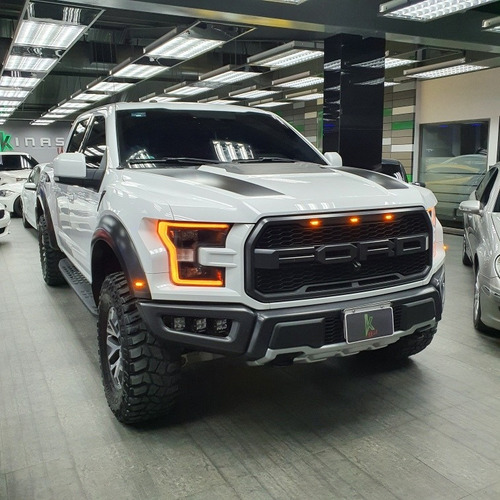 Imagen 1 de 9 de Ford Raptor 4 Puertas