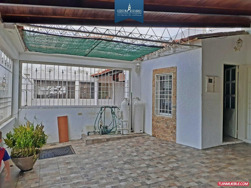 Imagen 3 de 11 de Casa En Villa Betania