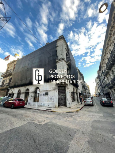 Venta De Edificio Esquina Padrón Unico En Ciudad Vieja