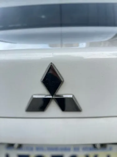 Mitsubishi Lancer Glx 2012