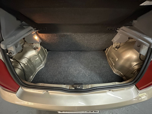 Renault Clio 2 F2 1.2 5 P. PACK PLUS