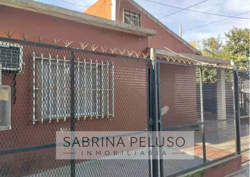 Casa En Moreno