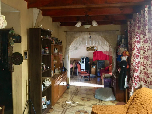 La Colonia / Manuel Rodríguez