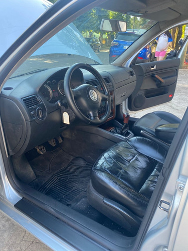 Volkswagen Bora 1.8 T Highline