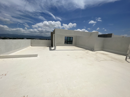 Moderno Apartamento Piso Alto En Villa Maria