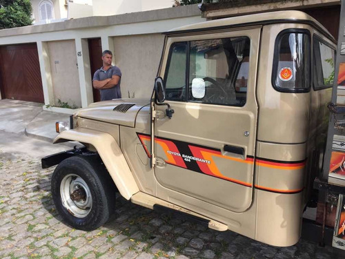 Toyota Bandeirante