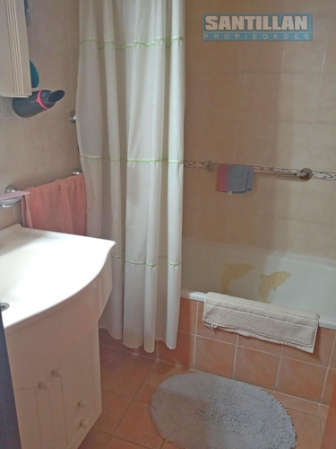 Imagen 5 de 14 de Hermoso Departamento. 3 Amb Pb C/patio. Ramos Mejía