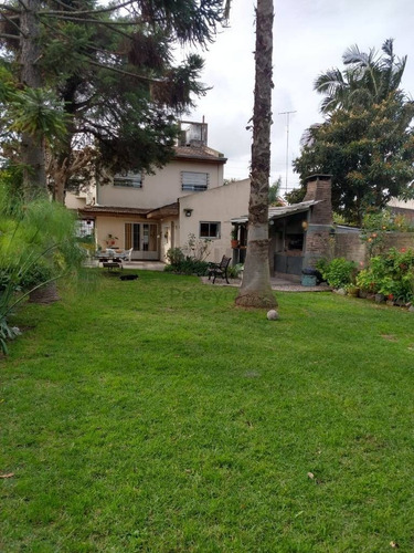 Imagen 20 de 23 de 27 Entre 78 Y 79 .casa 3 Dormitorios En Venta, La Plata.-