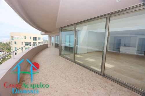 Imagen 7 de 29 de Cad Vidamar Ii A Ph 1. Sala A Doble Altura Con Terraza Y Vista Al Mar