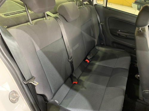 Imagem 7 de 19 de Volkswagen Voyage