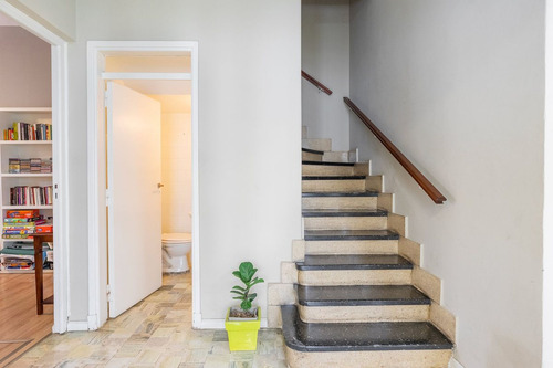 Casa 2/3 Dorm + Jardin + Pileta + Patio En Venta