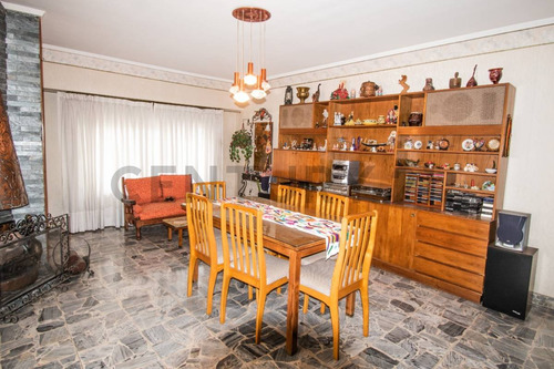 Imagen 18 de 30 de Venta Casa De Tres Dormitorios - Martinez - San Isidro