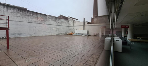 Imagen 14 de 30 de Edificio Comercial - Parque Patricios