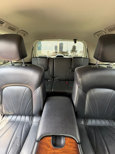 Infiniti QX80 5.6l Perfection 7 Pasajeros At