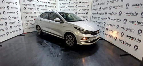 Fiat Cronos 1.8 PRECISION L18