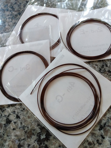 Imagem 4 de 5 de Jogo De Cordas Worth-btLG Low G Para Tenores (brown)