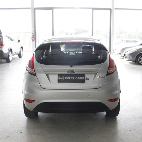 Ford Fiesta 1.6l Se Powershift