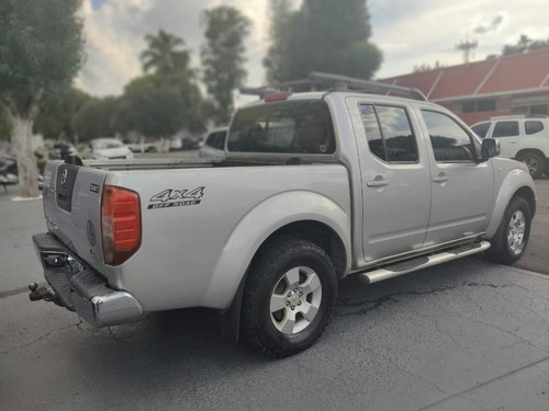 Imagem 7 de 9 de Nissan Frontier Le Cd 4x4 2.5 Tb Diesel Mec.