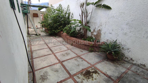 Se Vende Casa En Colinas De Los Ruices Mls #24-12105