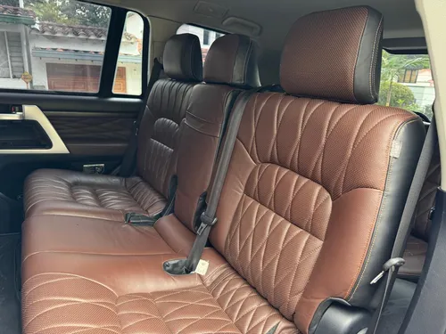 Toyota Land Cruiser Sahara Blindaje 2