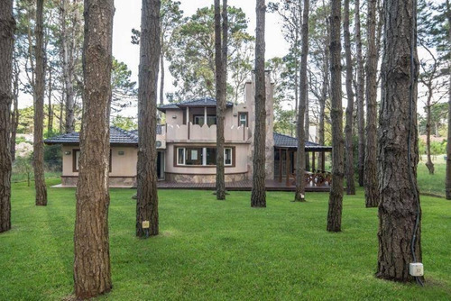 Imagen 3 de 15 de Casa En Venta - 5 Ambientes - Zona Alamos Ii - Pinamar