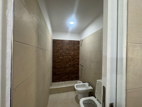 Venta Casa 7 Ambientes En Fincas De San Vicenten - Sporting