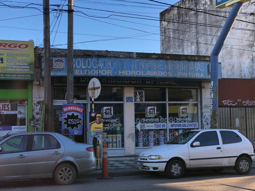 Venta De Local Con Vivienda 300 M² - Monte Grande - Credito