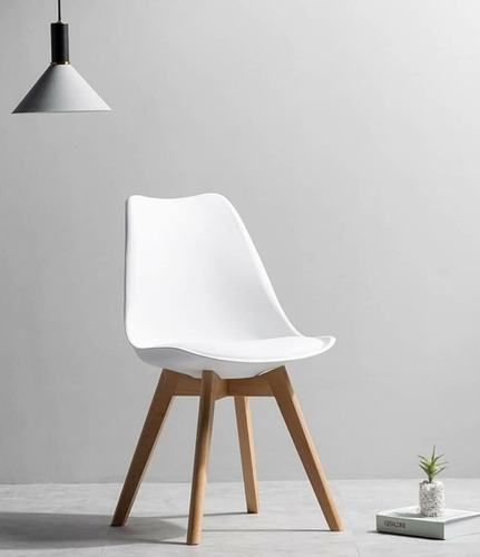 Silla Tulip Madera Y Asiento Alcolchado Escandinava Moderna