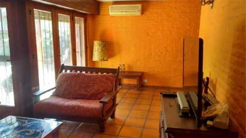 Imagen 5 de 14 de Excelente Casa De 4 Ambientes En Venta - Villa Sarmiento