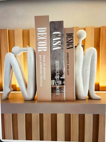 Escultura Estatua Objeto Decoração Abstrato Minimalista Mart Cor Olhando Para Frente