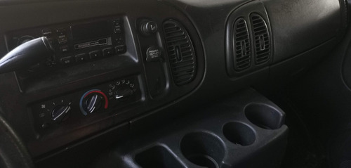 Dodge Ram Wagon 3p Wagon 1500 Pasajeros V6 Mt Desvielada