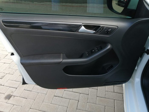 Jetta 2.0 Tsi Highline 211cv Gasolina 4p Tiptronic