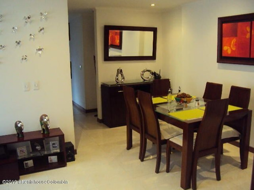 Imagen 2 de 30 de Vendo Apartamento En Granada Norte C.m 23-932