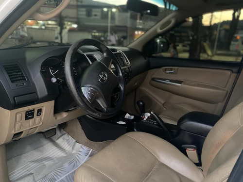 Imagem 3 de 7 de Toyota Hilux Sw4 2.7 Flex