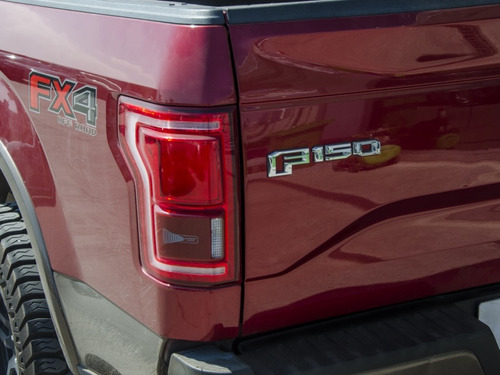 Ford F-150 Lariat