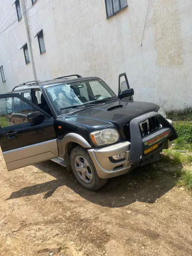 Mahindra 2.2 Camioneta mecánica Pic up