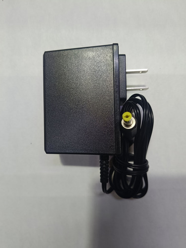 Eliminador Casio Genérico 9.5vdc 1a Para Diversos Teclados (Usado)