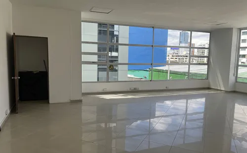 Oficina En Venta En Chico Navarra. Cod V12490006