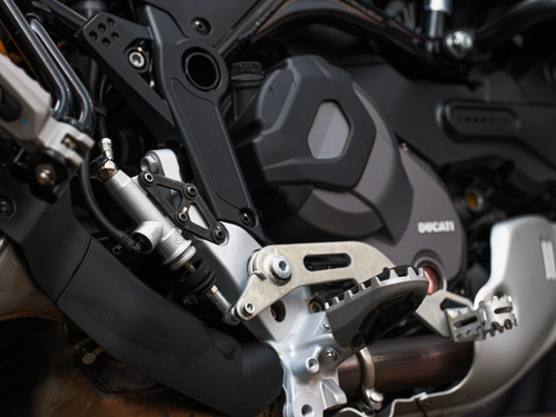 Ducati Desertx 2023 Seminova!