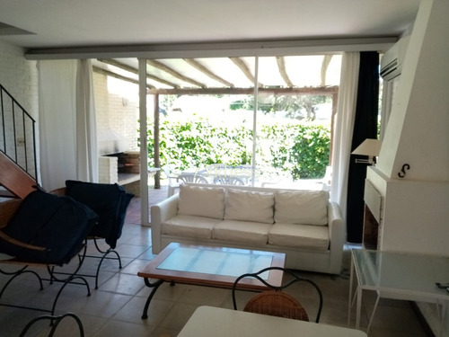 Duplex De 2 Dormitorios En Venta- Ref: 3093