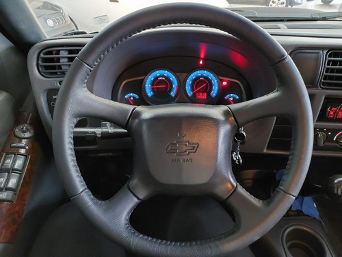 Chevrolet S-10 2.4 MPFI EXECUTIVE 4X2 CD 8V FLEX 4P MANUAL