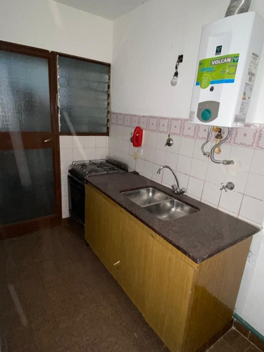 Imagen 4 de 12 de Departamento En Venta En La Plata