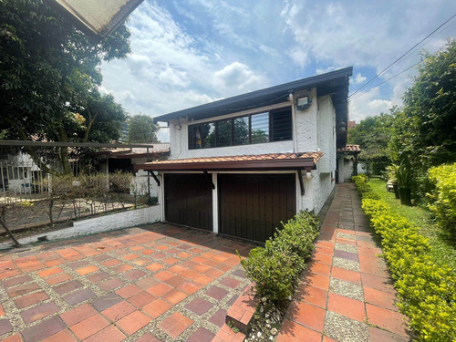 Casa Lote En Venta En El Poblado La Aguacatala